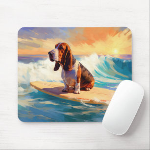 Tapis De Souris Peinture de Basset Hound faisant du Surf sur la Pl