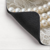 Tapis De Souris Perles sur dentelle ivoire (Coin)