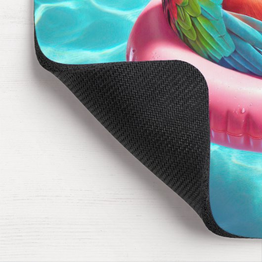 Tapis De Souris Perroquet flottant dans une piscine (Coin)