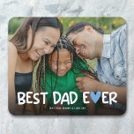 Tapis De Souris Photo Best Dad Ever Family<br><div class="desc">Le pavé de souris d'image familiale moderne avec une photo imprimée pour vous remplacer par la vôtre,  le mignon dicton "meilleur papa jamais" incorporant un coeur bleu dans le design typographique,  et le nom de qui il est.</div>