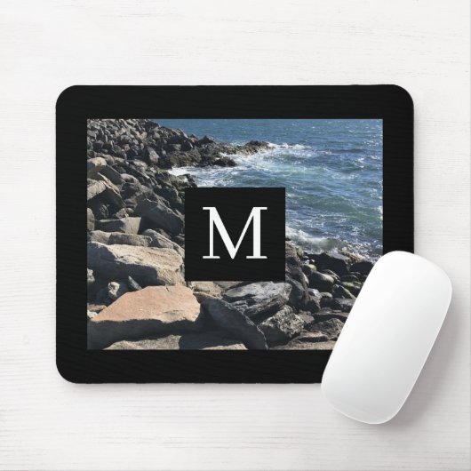 Tapis De Souris Photo Ocean Waves and Rocks Initial Black (Avec souris)