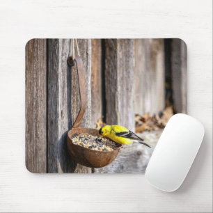 Tapis De Souris Pinson jaune sur cuillère rouillée