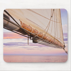 Tapis De Souris Plan rapproché de voile et de cordes   Maine,