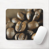 Tapis De Souris Plan rapproché des grains de café (Avec souris)