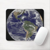 Tapis De Souris Pleine Terre montrant l'ouragan Paloma (Avec souris)