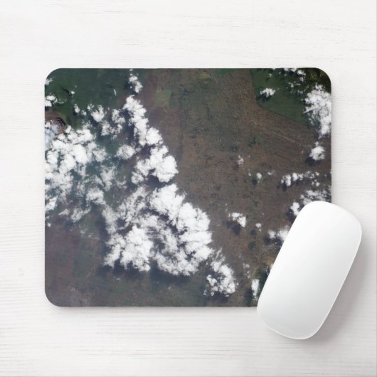Tapis De Souris Plume monte du volcan Nyiragongo en RDC (Avec souris)