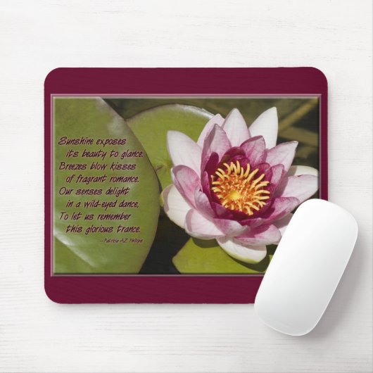 Tapis De Souris Plutôt rose Lily Flottant sur Lily Pad Photo (Avec souris)