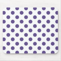 Pois ultra violets sur blanc