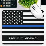 Tapis De Souris Policier Personnalisé Ligne Bleue Mince<br><div class="desc">Tampon de la souris en Ligne Bleue Mince - Drapeau américain dans les couleurs Police Drapeau, design moderne noir et bleu. Personnalisez avec le nom des policiers. Ce pavé de souris personnalisé est parfait pour les services de police. DROIT D'AUTEUR © 2020 Judy Burrows, Black Dog Art - Tous droits...</div>