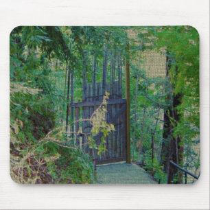 Tapis de souris - porte en bambou dans le jardin