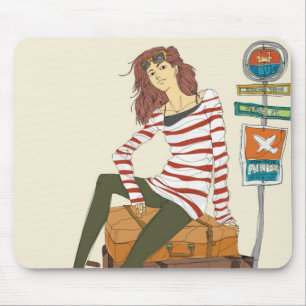 Tapis De Souris Portrait de jeune femme se reposant sur la valise