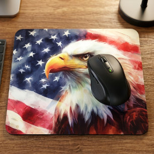 Tapis De Souris Portrait majestueux de l'aigle américain avec le d