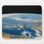 Tapis De Souris Poussière Sur La Mer Méditerranée Et L'Île Chypre (Devant)