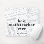 Tapis De Souris Professeur de mathématiques | Monogramme de formul<br><div class="desc">Les tapis de souris personnalisés sont la réponse à un bureau ennuyeux. Les collègues, les enseignants et les amis adoreront nos tapis de souris monogrammés. N'oubliez pas d'en acheter un pour vous-même afin d'améliorer votre vie professionnelle ! Tout le monde a un ordinateur et les tapis de souris sont une...</div>