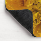 TAPIS DE SOURIS PUISSANCE FLEURIE JAUNE. (Coin)
