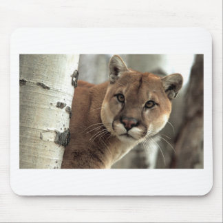 Tapis De Souris Puma frappant une pose
