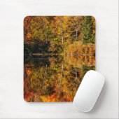 Tapis De Souris Reflet d'automne sur l'étang Coffin (Avec souris)