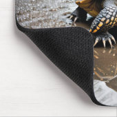 Tapis De Souris Reflet de tortue dans une flaque (Coin)