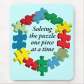 Tapis De Souris Résolvant le puzzle… Mousepad bleu (Devant)