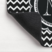 Tapis De Souris Rétro élégance de zigzag noir et blanc de Chevron (Coin)