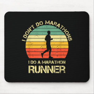 Tapis De Souris Rétro Je ne fais pas de marathons je fais un coure