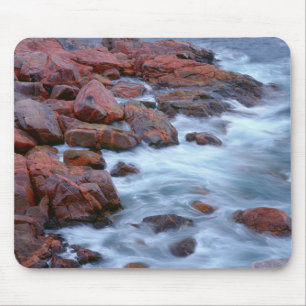 Tapis De Souris Rivage rocheux avec de l'eau, Canada
