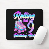 Tapis De Souris Rolling Into 9 Year Old Roller Skating 9th Birthda (Avec souris)