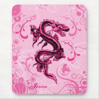 Tapis de souris rose de dragon d'imaginaire