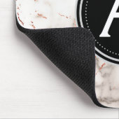 Tapis De Souris Rose Marbre Or Monogramme Pad de souris moderne (Coin)