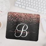 Tapis De Souris Rose personnalisé Parties scintillant or noir Étin<br><div class="desc">Personnalisez facilement ce design élégant et branché de tapis de souris avec une jolie parties scintillant brillante en or rose sur un arrière - plan métallique brossé noir.</div>