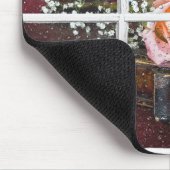 Tapis De Souris rose sur violon dans fenêtre mouillée (Coin)