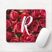 Tapis de souris roses rouges monogrammées (Avec souris)