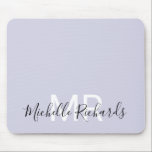Tapis De Souris Script monogramme pastel violet moderne<br><div class="desc">Tapis de souris monogramme violet pastel moderne et élégant. Simple,  monogrammed personnalisé,  pavé de souris bureau simple avec vos initiales et votre nom. Les couleurs de police et de texte sont entièrement personnalisables.</div>
