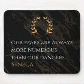 Tapis De Souris Seneca's Insight : Les peurs comparées aux dangers (Devant)