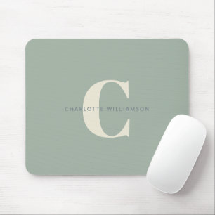 Tapis De Souris Simple élégant Chic Monogramme Nom dans Sage Green