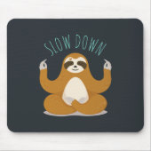Tapis De Souris Sloth in Lotus Yoga Pose "Ralentir" (Devant)