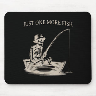 Tapis De Souris Squelette drôle pêchant juste un poisson de plus e