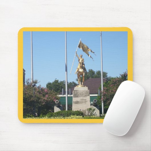 Tapis De Souris Statue de St Jeanne d'Arc (Avec souris)