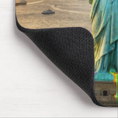 Tapis De Souris Statue of Liberty With Rainbow Ice Cream Cone (Coin)