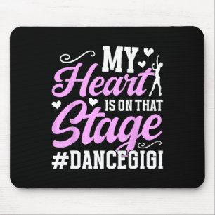 Tapis De Souris Sur Cette Scène Danse Gigi D'Une Danse Gigi