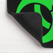 Tapis De Souris Symbole de risque biologique vert (Coin)