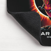 Tapis De Souris T-rex Solar Eclipse Wears Sungles 8 avril 2024 (Coin)