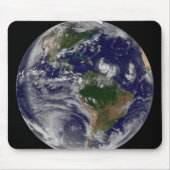 Tapis De Souris Terre Pleine Avec Tempêtes Tropicales Dans L'Atlan (Devant)