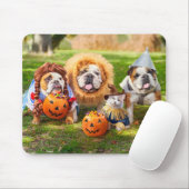 Tapis De Souris Three Bulldogs in Costumes (Avec souris)