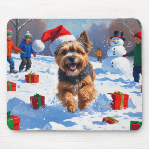 Tapis De Souris Tibetan Terrier courant dans la neige avec un chap