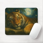 Tapis De Souris Tigre d'aquarelle reposant dans la forêt nocturne (Avec souris)