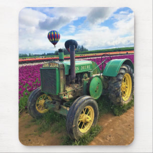 Tapis De Souris Tracteur vert en Tulip Field, Oregon