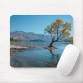 Tapis De Souris Un arbre dans un lac (Avec souris)