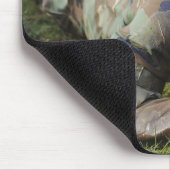 Tapis De Souris Un aviateur passe à travers un champ humide (Coin)