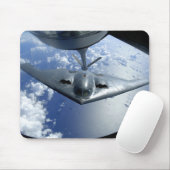 Tapis De Souris Un Esprit B-2 se met en position pour le ravitaill (Avec souris)